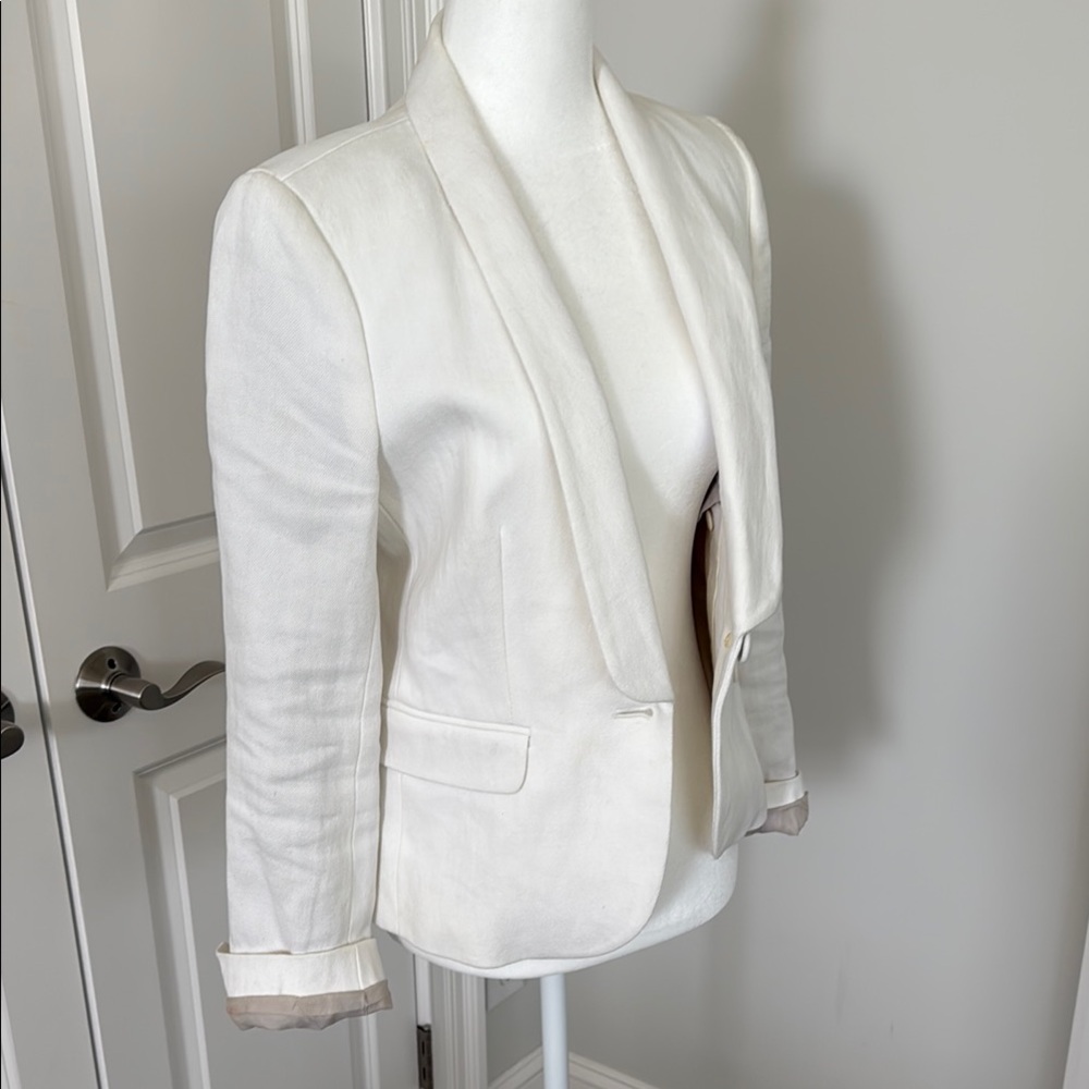 Elegant White Women's Blazer